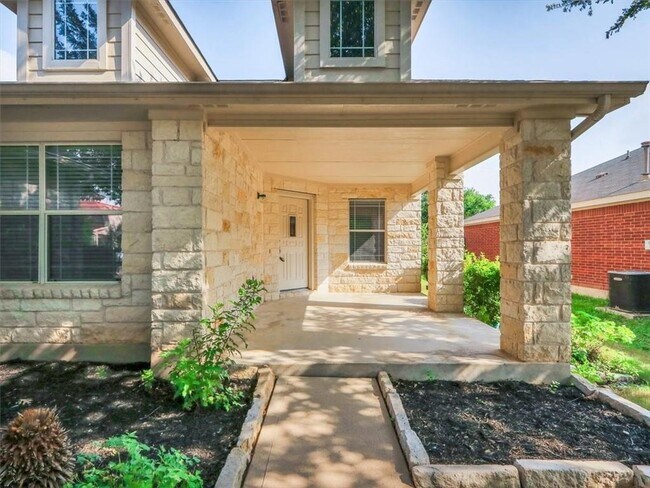 Building Photo - 603 Washington Square Dr