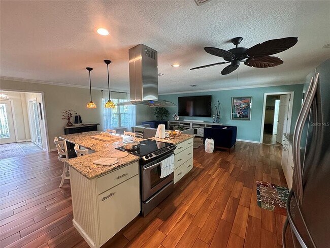 Foto del edificio - 4884 Marsh Field Rd