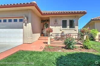 Building Photo - 1417 Fir Ct