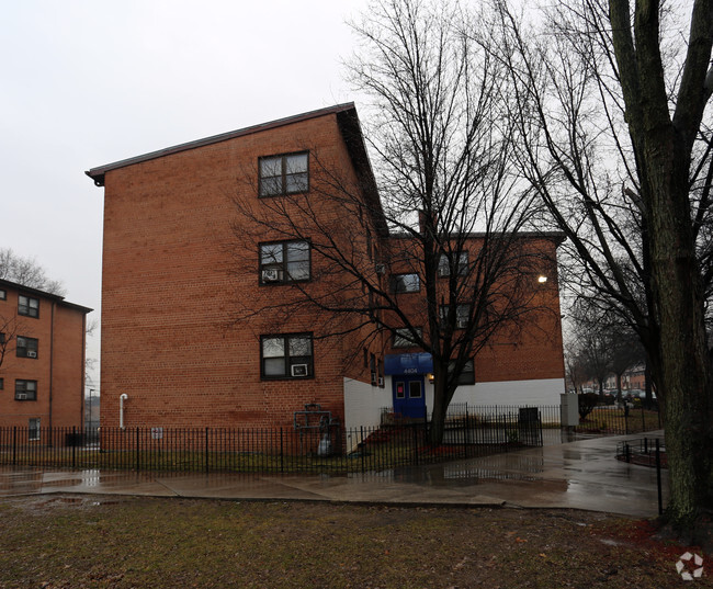 Building Photo - Kenilworth Parkside