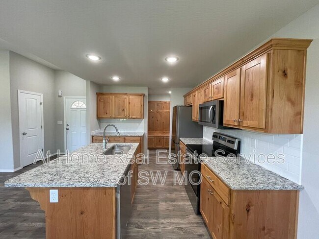 Foto del edificio - 3862 W Linwood St