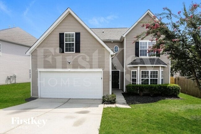 Building Photo - 8414 Oak Dr