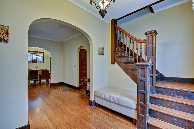 Foto del edificio - 1612 Pleasant St