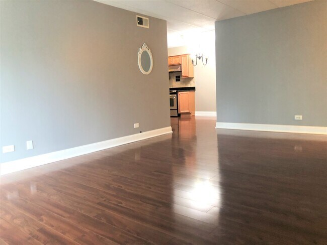 Building Photo - 564 Timber Ridge Dr