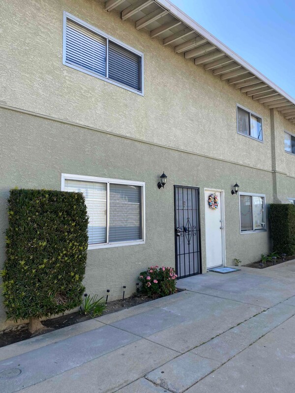 444 E Rowland St Unit 42, Covina, CA 91723 Room for Rent in Covina