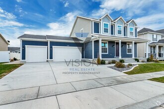 Building Photo - 1542 Lowe Peak Dr
