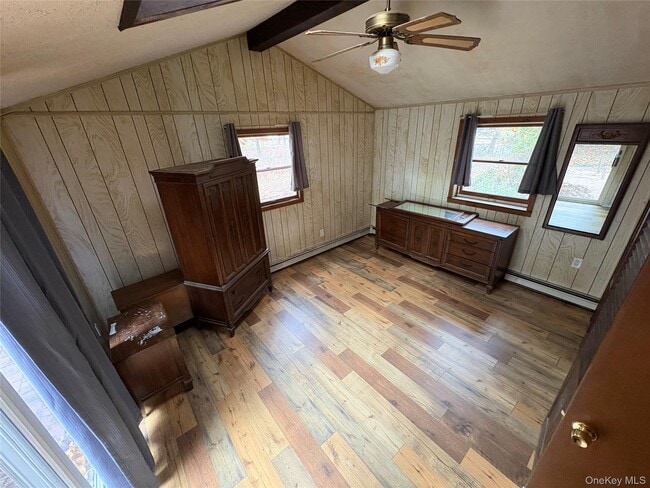 Building Photo - 192 Woodland Dr