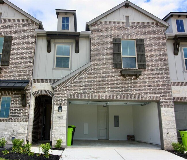 6527 Scarlet Pond Ln, Fulshear, TX 77441 Condo for Rent in Fulshear