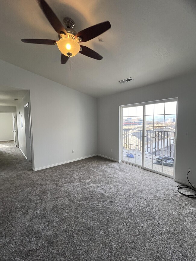 Foto del edificio - 1551 Westbury Way