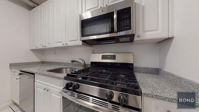 Building Photo - 207-209 West 11th Street