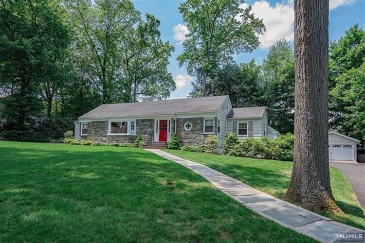 Foto principal - 697 Terrace Heights