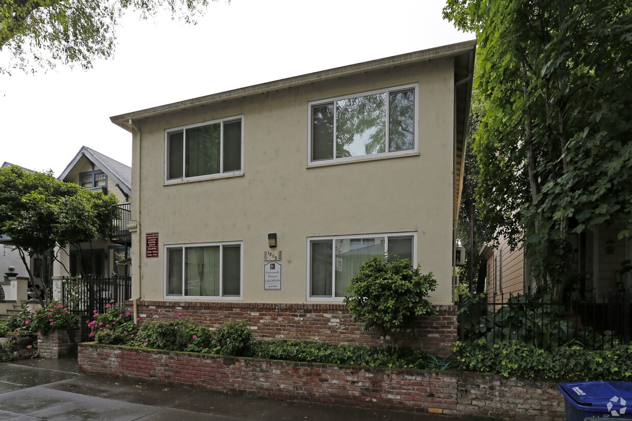 Building Photo - 1808 N St