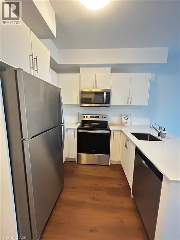 Photo du bâtiment - 1000 Lackner Blvd