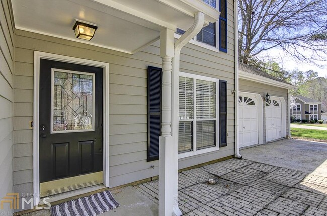 Building Photo - 523 Longwood Ln