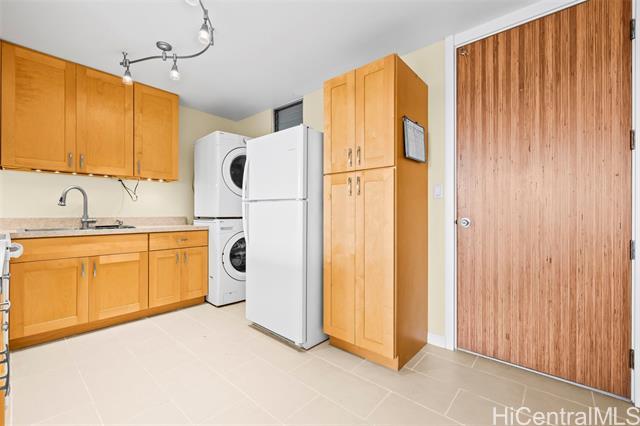 Building Photo - 95-2057-2057 Waikalani Dr