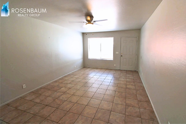 Building Photo - 4704 E Caballero St