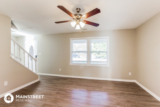 Building Photo - 8109 Beechwood Terrace