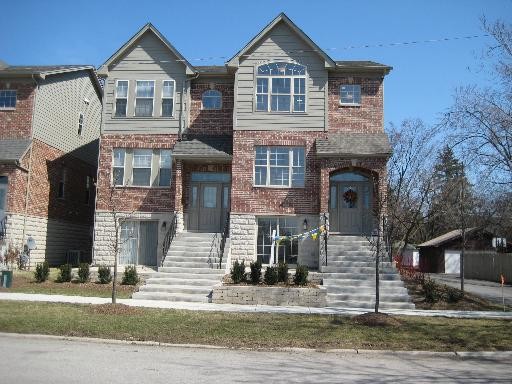 Primary Photo - 261 N Wilmette Ave