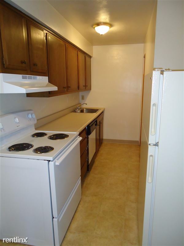Building Photo - 511 Freeport Rd