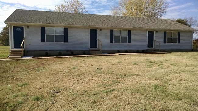 First unit is available - 527 Hutchens Rd