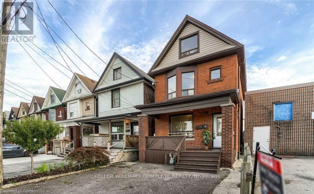 Photo principale - 32-32 Lloyd St