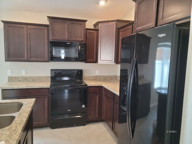 Building Photo - 1198 Coventry Dr