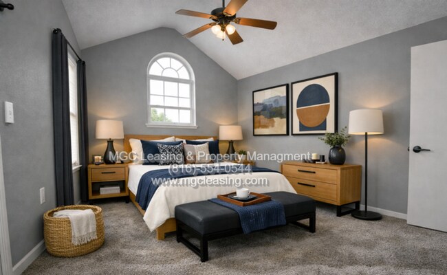 Foto del edificio - TIMBERS EAST TOWNHOME READY FOR YOUR JUNE MOVE IN!!