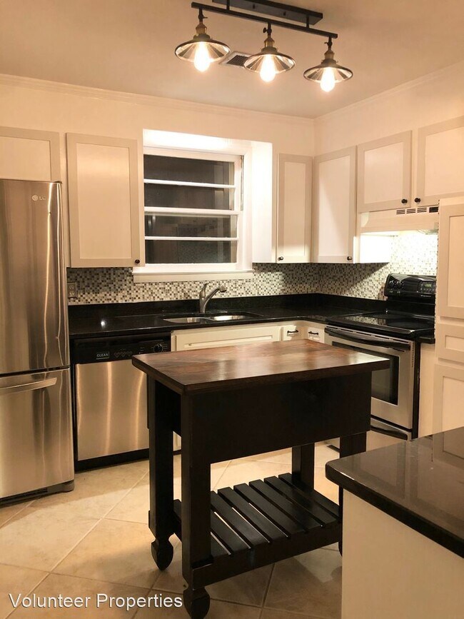 Foto del edificio - 3 br, 2 bath House - 4848 Corning Dr.