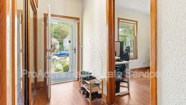 Foto del edificio - 254 Maryland Ave