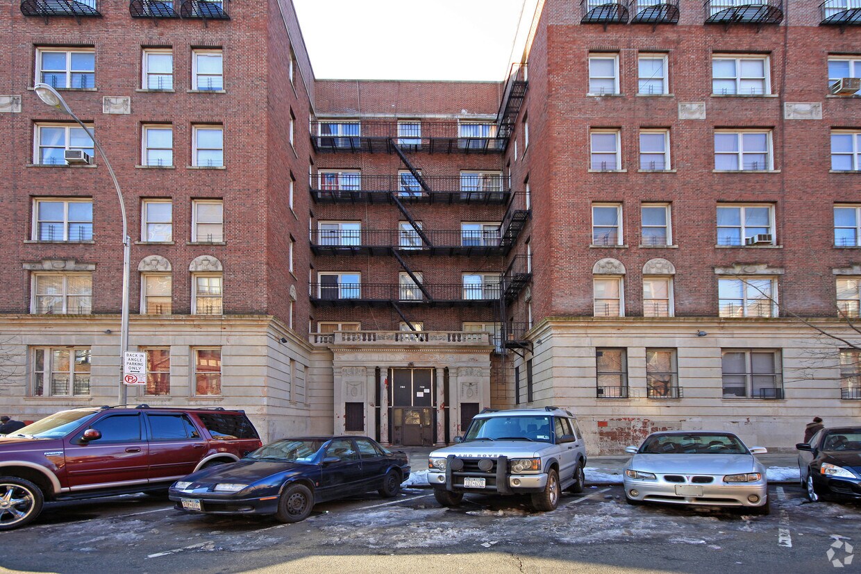 Building Photo - 780-792 Saint Marks Ave