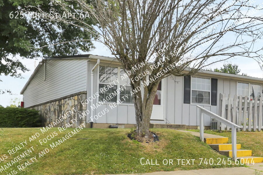 Primary Photo - 625 Mill St