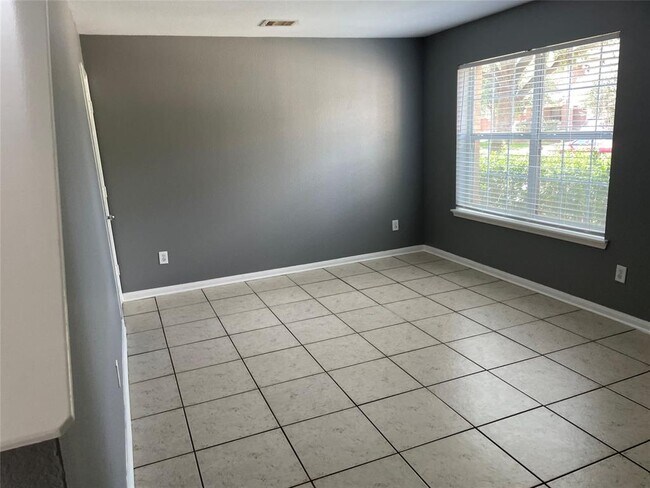 Foto del edificio - 16314 Cole Bridge Ln