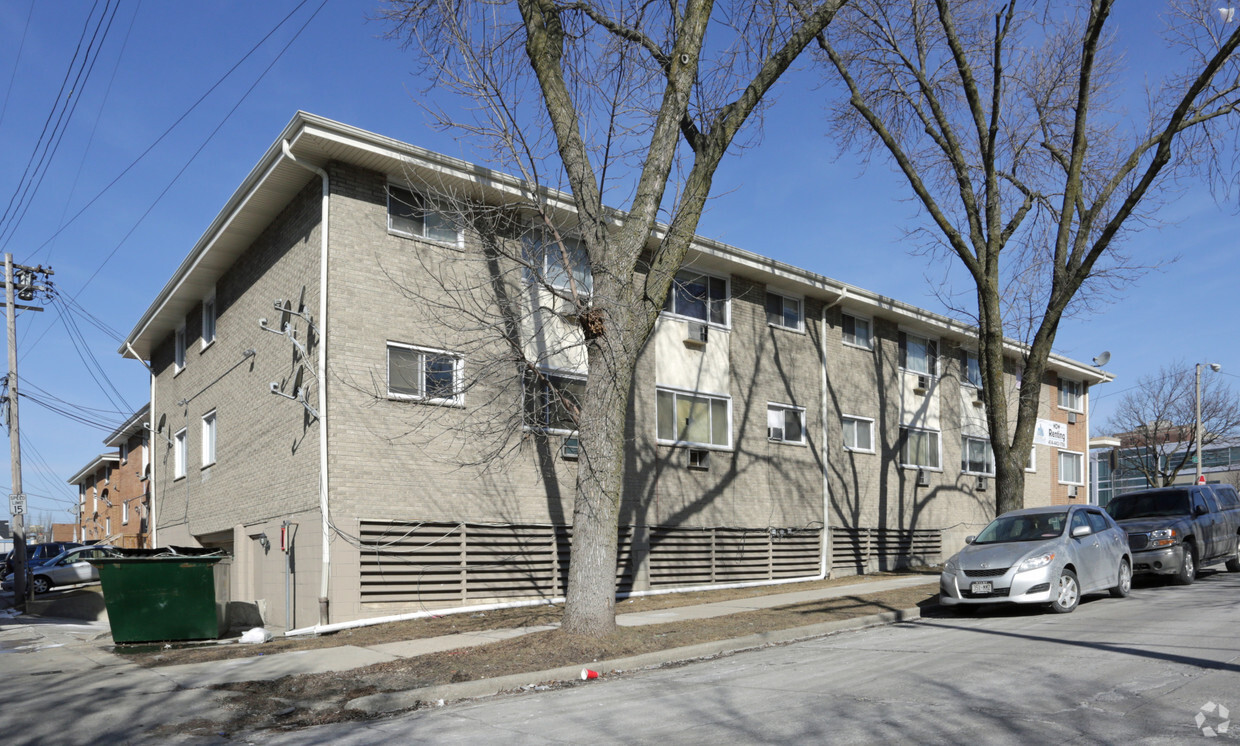 Building Photo - Michigan Street Apartments