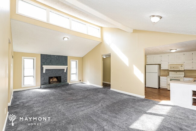 Building Photo - 9440 Hidden Branch Dr