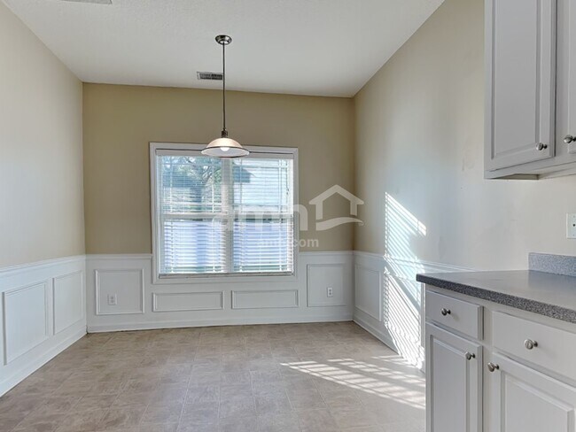 Foto del edificio - 38 Alston Park Dr