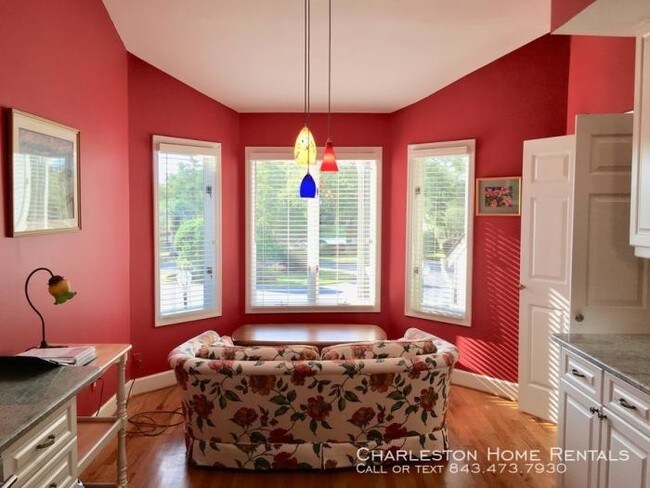 Building Photo - 3 bedroom in Charleston SC 29412
