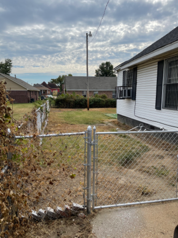Building Photo - 983 Looney Ave