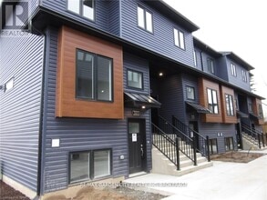Building Photo - 781-781 Clare Ave
