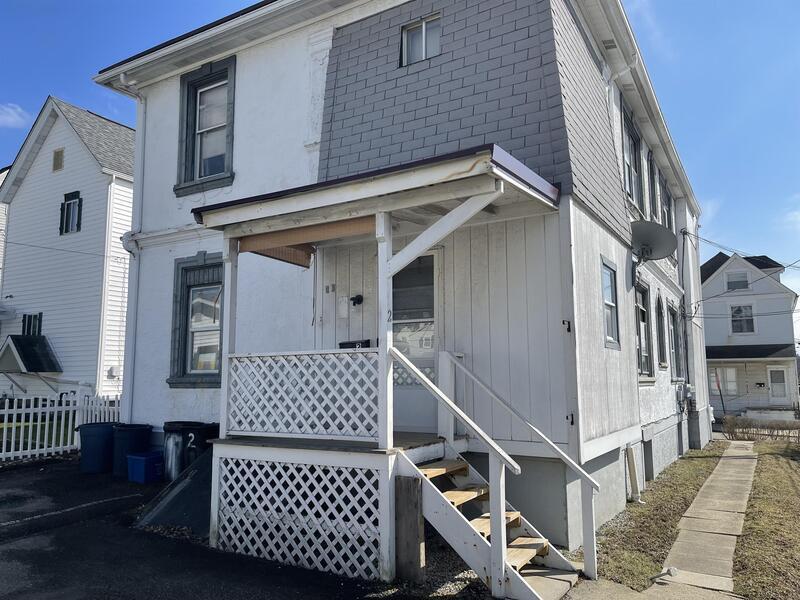 32 Pennsylvania Ave Unit 2, Irwin, PA 15642 Condo for Rent in Irwin