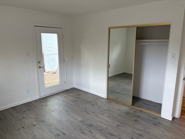 Building Photo - 1395 Kirman Ave