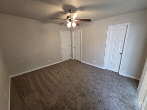 Building Photo - 438 N Stone Mountain Dr