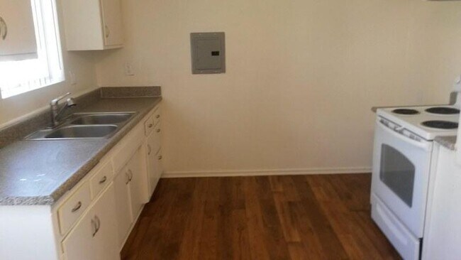 Foto del edificio - 7701 Franklin St