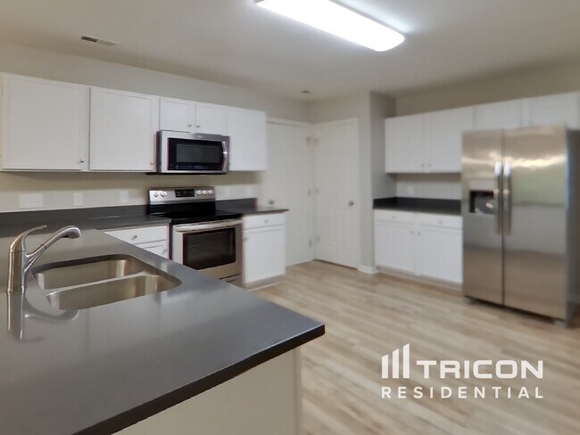 Foto del edificio - 2431 Fairstone Avenue Charlotte NC
