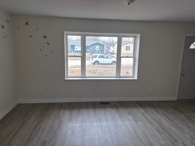 Building Photo - 2710 Eaton Pl