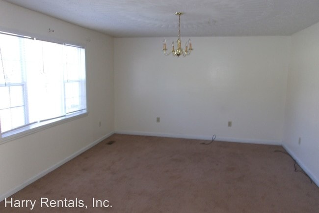 Foto del edificio - 1172 Dogwood Rd