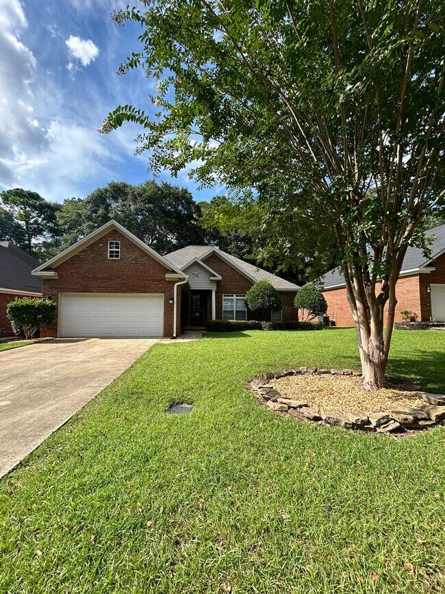 Building Photo - 113 Rosemount Ct