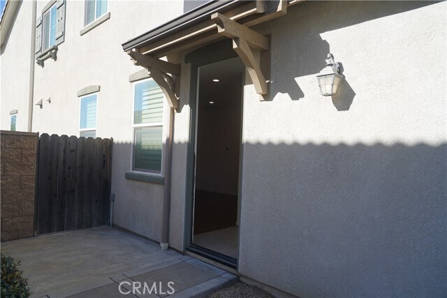 Foto del edificio - 16413 Rosa Linda Ln