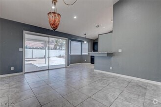 Building Photo - 7817 Cape Vista Ln