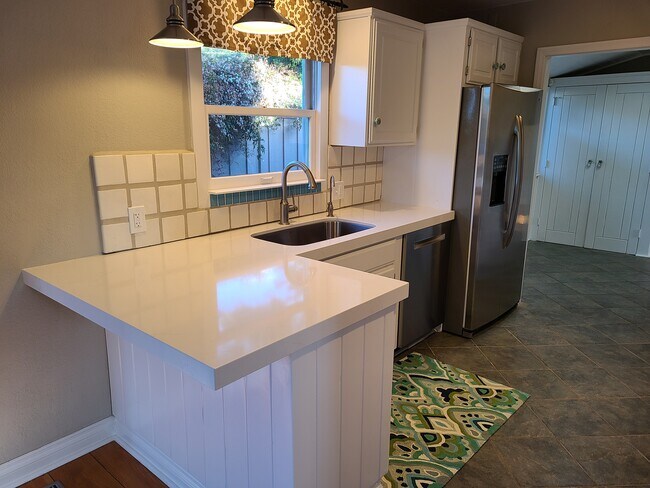 Kitchen - 2129 Red Rose Way