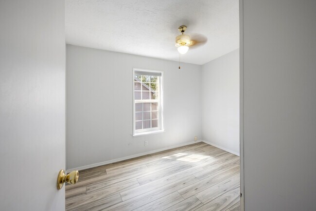 Foto del edificio - 53955 1st St